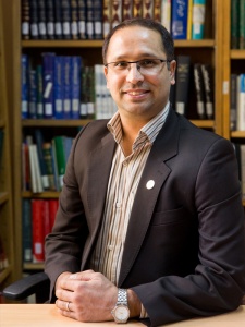 دکتر رضا رجبعلی بگلو