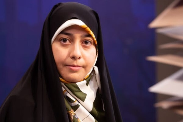 خانم دکتر فهیمه فداکار داورانی